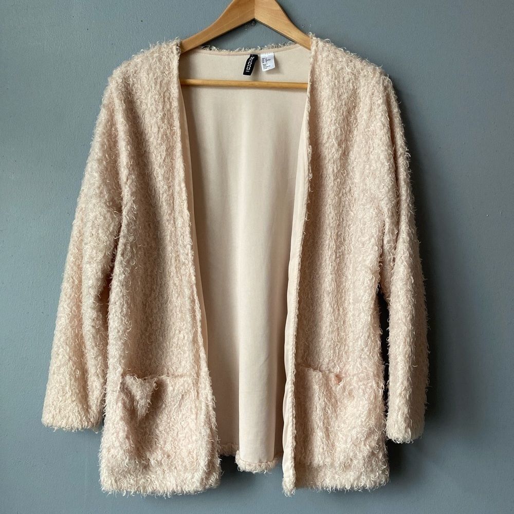 Pale Pink Fluffy  Cardigan🌸